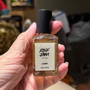 Lush Rose Jam 30ml Perfume.  Rare & Discontinued.  Gorgeous!